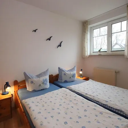Apartment Spacious With Balcony
