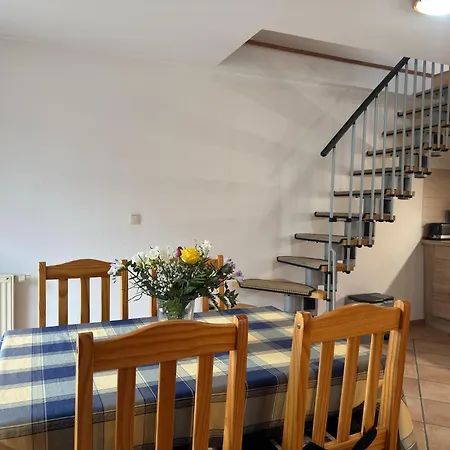 Spacious With Balcony * Graal-Mueritz